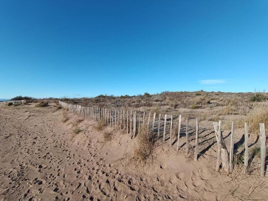 Studio Au Cap D'Agde Dans Les Pinedes Extérieur photo
