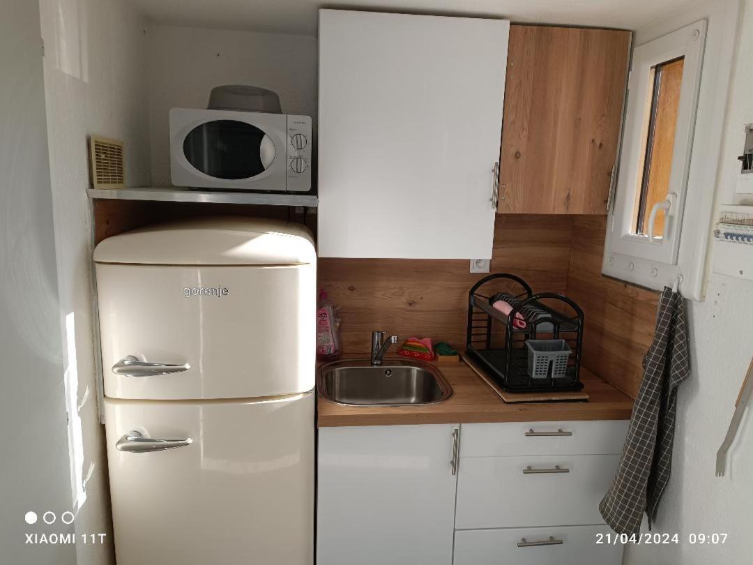 Studio Au Cap D'Agde Dans Les Pinedes Extérieur photo
